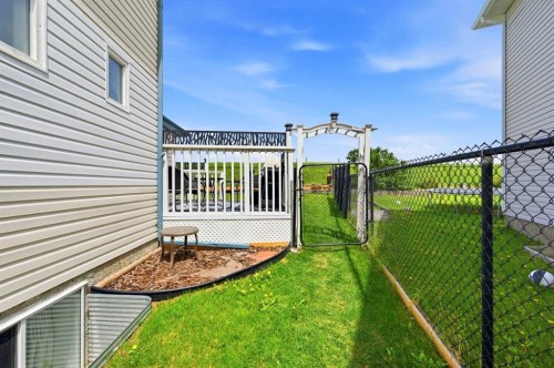 46 Citadel Meadow Crescent Nw, Calgary, AB - Outdoor With Exterior