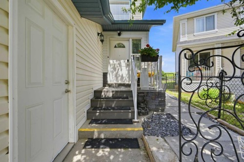 46 Citadel Meadow Crescent Nw, Calgary, AB - Outdoor With Exterior