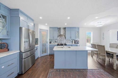 46 Citadel Meadow Crescent Nw, Calgary, AB - Indoor Photo Showing Kitchen With Upgraded Kitchen