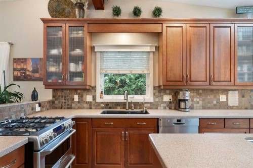 43 Cromwell Avenue Nw, Calgary, AB 