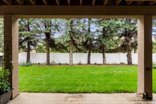 43 Cromwell Avenue Nw, Calgary, AB 