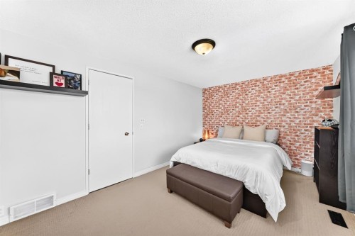 378 Midridge Drive Se, Calgary, AB 