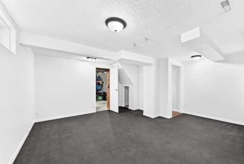 378 Midridge Drive Se, Calgary, AB 