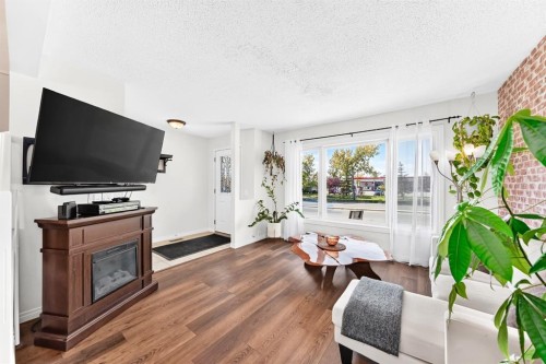 378 Midridge Drive Se, Calgary, AB 