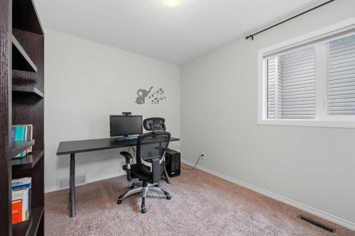 36 Shannon Circle Sw, Calgary, AB - Indoor Photo Showing Office