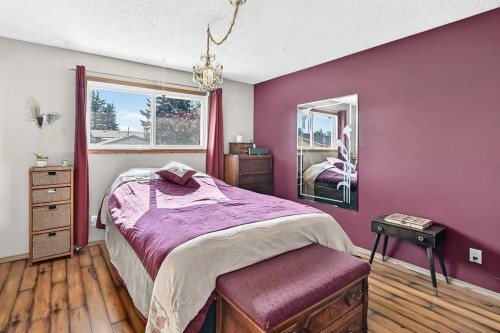 6432 Rundlehorn Drive Ne, Calgary, AB - Indoor Photo Showing Bedroom