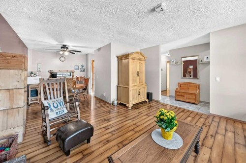 6432 Rundlehorn Drive Ne, Calgary, AB - Indoor