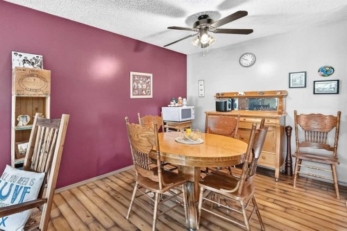6432 Rundlehorn Drive Ne, Calgary, AB - Indoor Photo Showing Dining Room