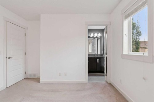 314 Covecreek Circle Ne, Calgary, AB - Indoor Photo Showing Other Room