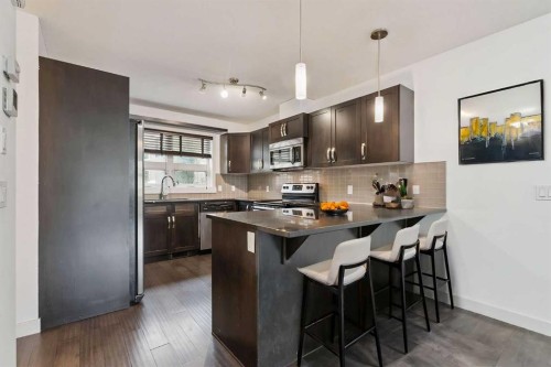 314 Covecreek Circle Ne, Calgary, AB - Indoor Photo Showing Kitchen With Upgraded Kitchen