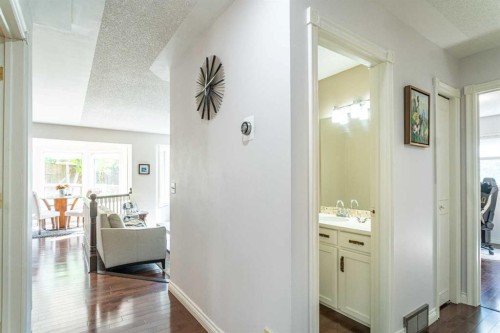 307 Woodhaven Bay Sw, Calgary, AB - Indoor Photo Showing Other Room