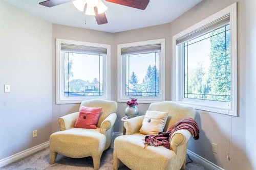 307 Woodhaven Bay Sw, Calgary, AB - Indoor