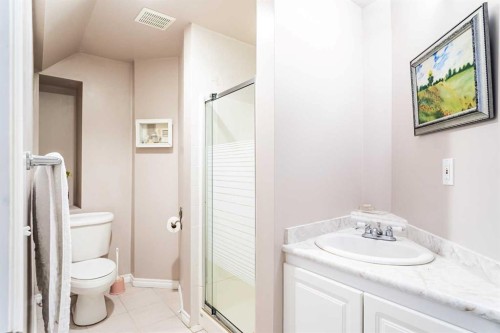 307 Woodhaven Bay Sw, Calgary, AB - Indoor Photo Showing Bathroom