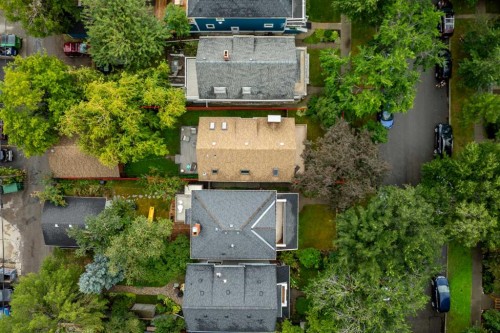 224 10A Street Nw, Calgary, AB - Outdoor