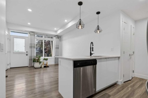 214 Seton Passage Se, Calgary, AB - Indoor