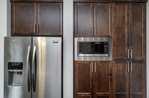 101 Savanna Close Ne, Calgary, AB - Indoor Photo Showing Kitchen