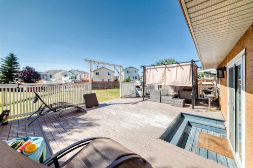 315 Appleglen Place Se, Calgary, AB - Outdoor With Deck Patio Veranda With Exterior