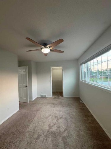 66 Chaparral Ridge Terrace Se, Calgary, AB - Indoor Photo Showing Other Room