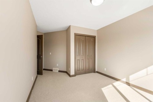 49 Panamount Rise Nw, Calgary, AB - Indoor Photo Showing Other Room