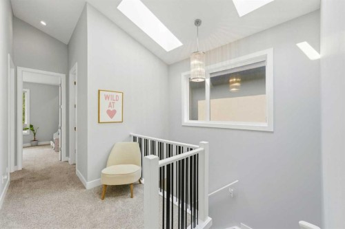 2014 6 Street Ne, Calgary, AB - Indoor Photo Showing Other Room