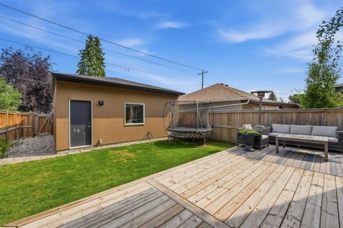 2014 6 Street Ne, Calgary, AB - Outdoor With Deck Patio Veranda With Exterior