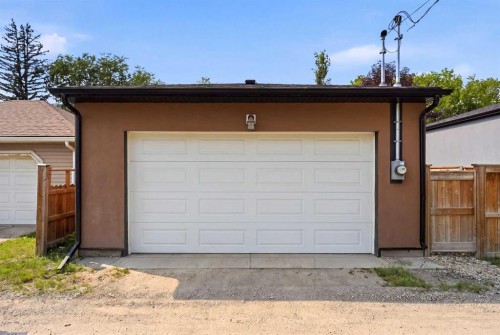 2014 6 Street Ne, Calgary, AB - Outdoor With Exterior