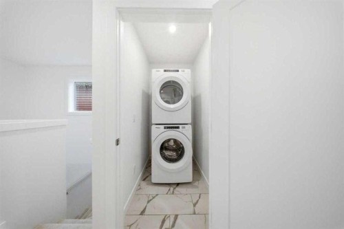 272 Huxbury View Ne, Calgary, AB - Indoor Photo Showing Laundry Room