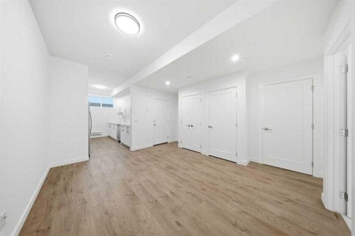 272 Huxbury View Ne, Calgary, AB - Indoor Photo Showing Other Room
