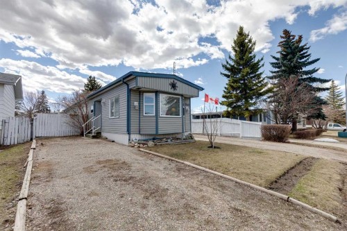 240 Big Hill Circle Se, Airdrie, AB - Outdoor