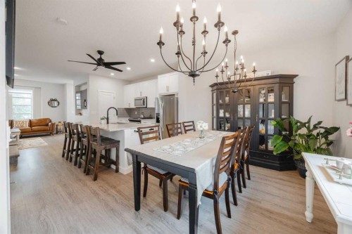 788 Walgrove Boulevard Se, Calgary, AB - Indoor Photo Showing Dining Room
