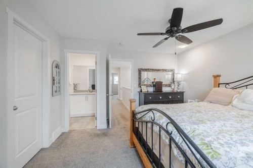 788 Walgrove Boulevard Se, Calgary, AB - Indoor Photo Showing Bedroom