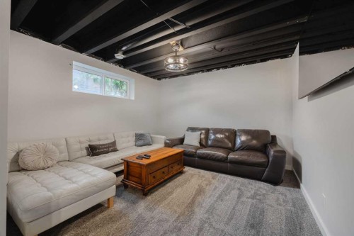 788 Walgrove Boulevard Se, Calgary, AB - Indoor