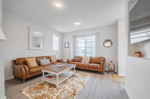 788 Walgrove Boulevard Se, Calgary, AB - Indoor Photo Showing Living Room