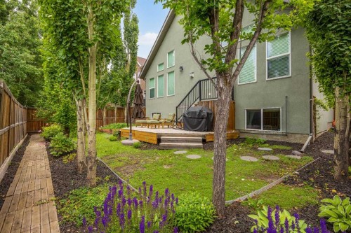 21 Rockford Road Nw, Calgary, AB - Outdoor