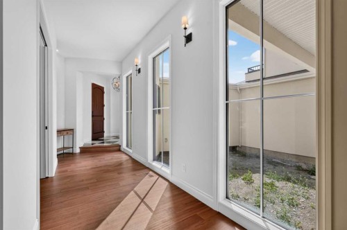 8 Spring Valley Lane Sw, Calgary, AB - Indoor Photo Showing Other Room