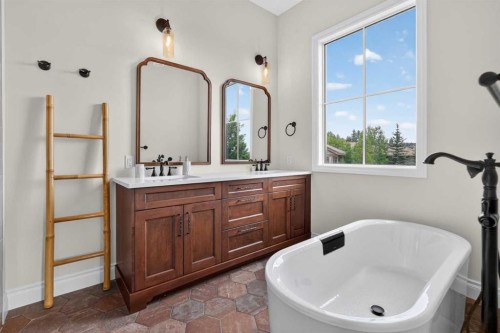 8 Spring Valley Lane Sw, Calgary, AB - Indoor Photo Showing Bathroom