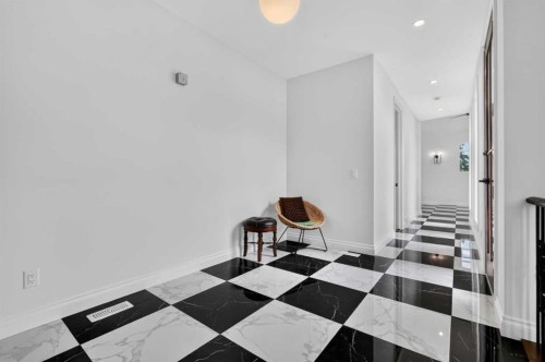 8 Spring Valley Lane Sw, Calgary, AB - Indoor Photo Showing Other Room
