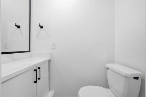 52 Penedo Place Se, Calgary, AB - Indoor Photo Showing Bathroom