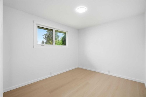 52 Penedo Place Se, Calgary, AB - Indoor Photo Showing Other Room
