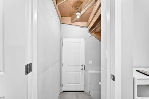 164 Langwell Common Se, Airdrie, AB - Indoor