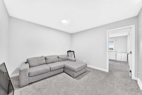 164 Langwell Common Se, Airdrie, AB - Indoor