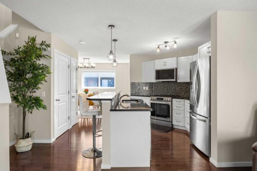 140 Walden Gate Se, Calgary, AB - Indoor Photo Showing Kitchen With Upgraded Kitchen
