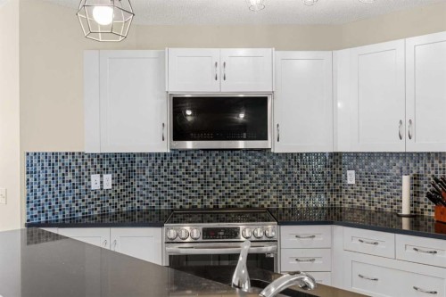 140 Walden Gate Se, Calgary, AB - Indoor Photo Showing Kitchen With Upgraded Kitchen