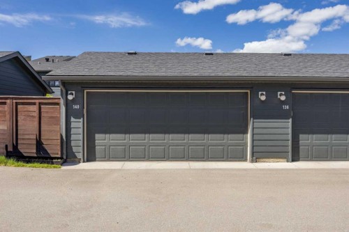 140 Walden Gate Se, Calgary, AB - Outdoor