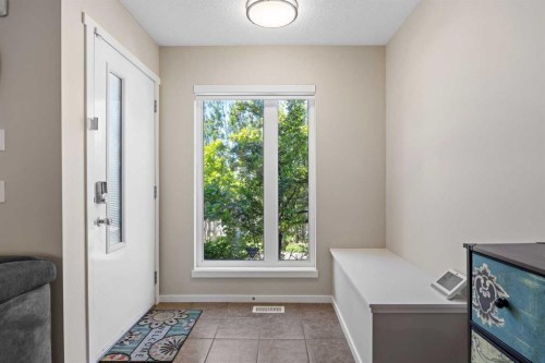 140 Walden Gate Se, Calgary, AB - Indoor Photo Showing Other Room