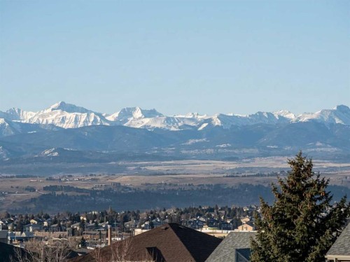 153 Hawkdale Circle Nw, Calgary, AB - Outdoor With View