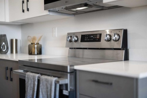 355 Clareview Station Drive, Edmonton, AB 