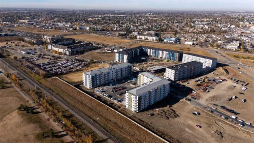 355 Clareview Station Drive, Edmonton, AB 