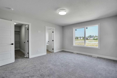 534 Ranch Green, Strathmore, AB - Indoor Photo Showing Other Room