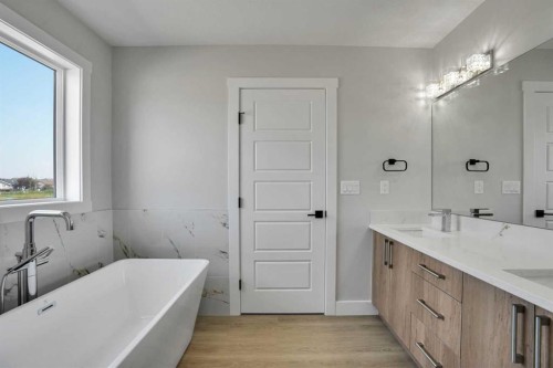 534 Ranch Green, Strathmore, AB - Indoor Photo Showing Bathroom